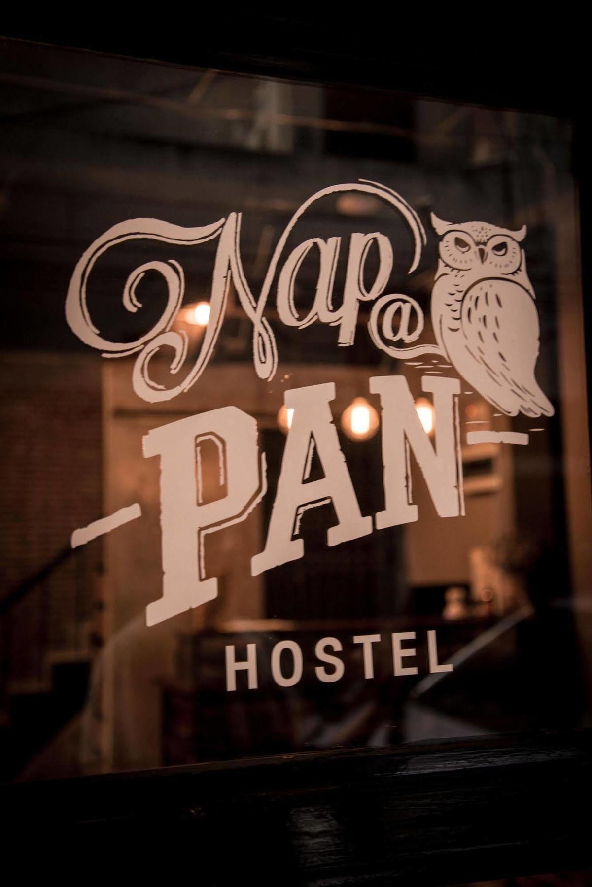 Nap@Pan Hostel Silom Banguecoque Exterior foto
