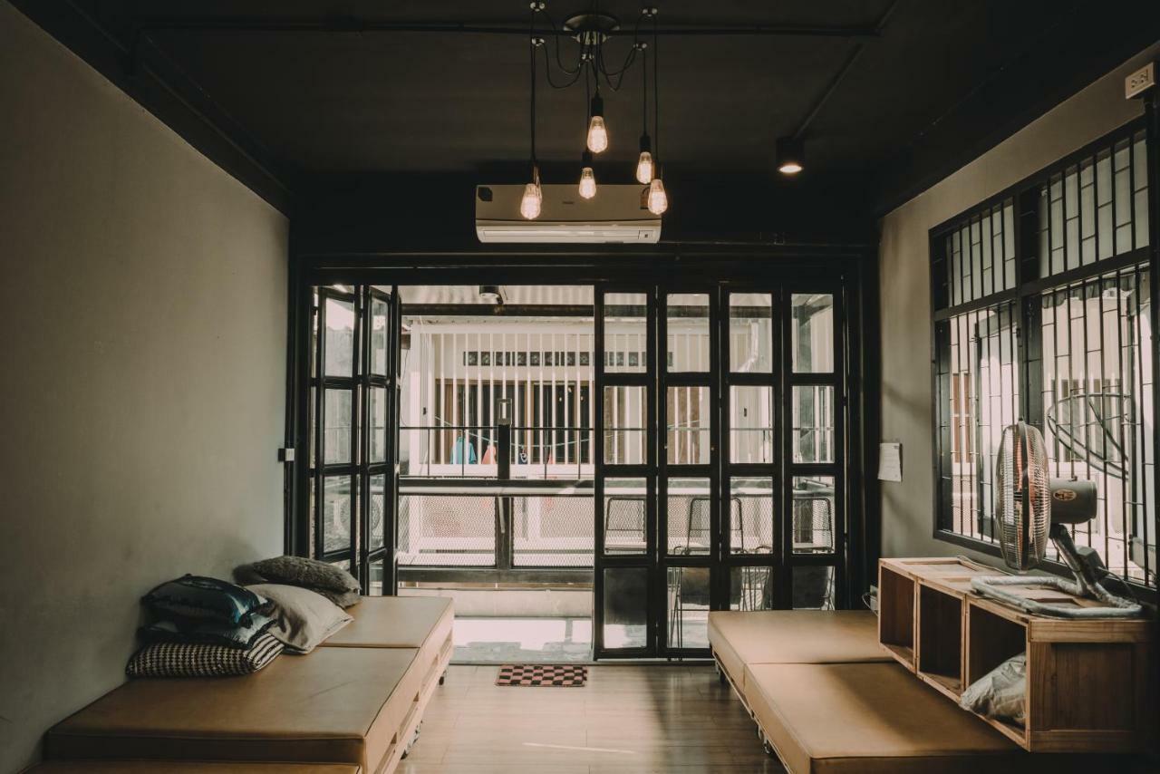 Nap@Pan Hostel Silom Banguecoque Exterior foto